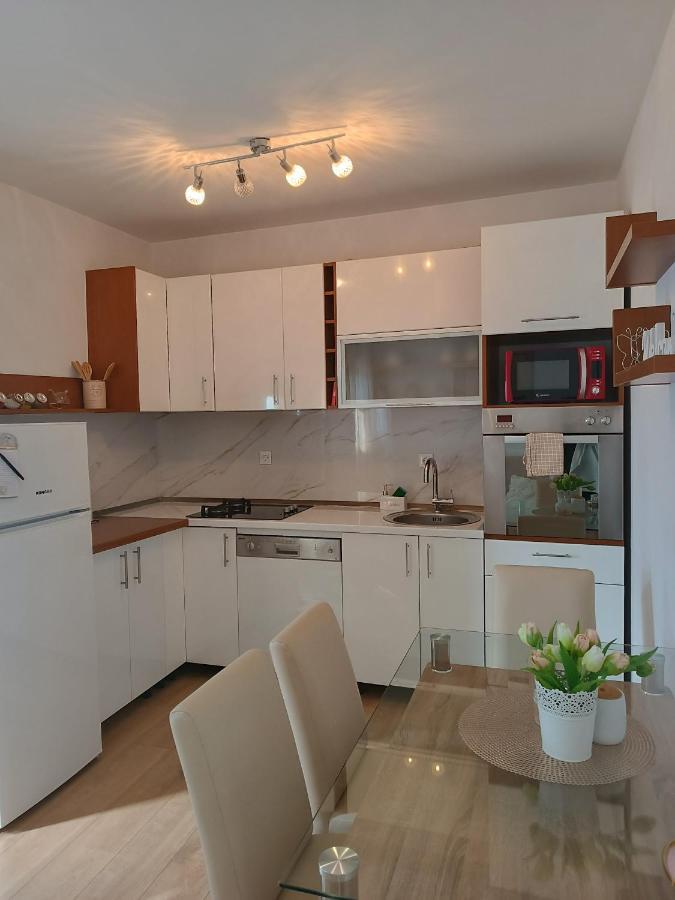 Apartman Anamaria Klis Exterior foto
